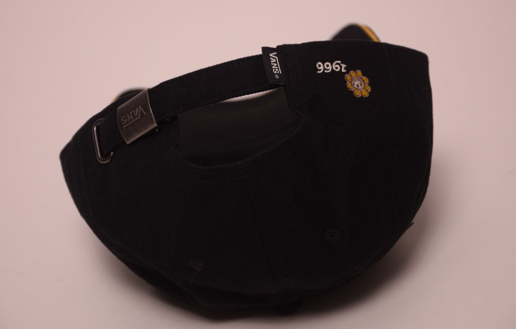 VANS OFF THE WALL CAP