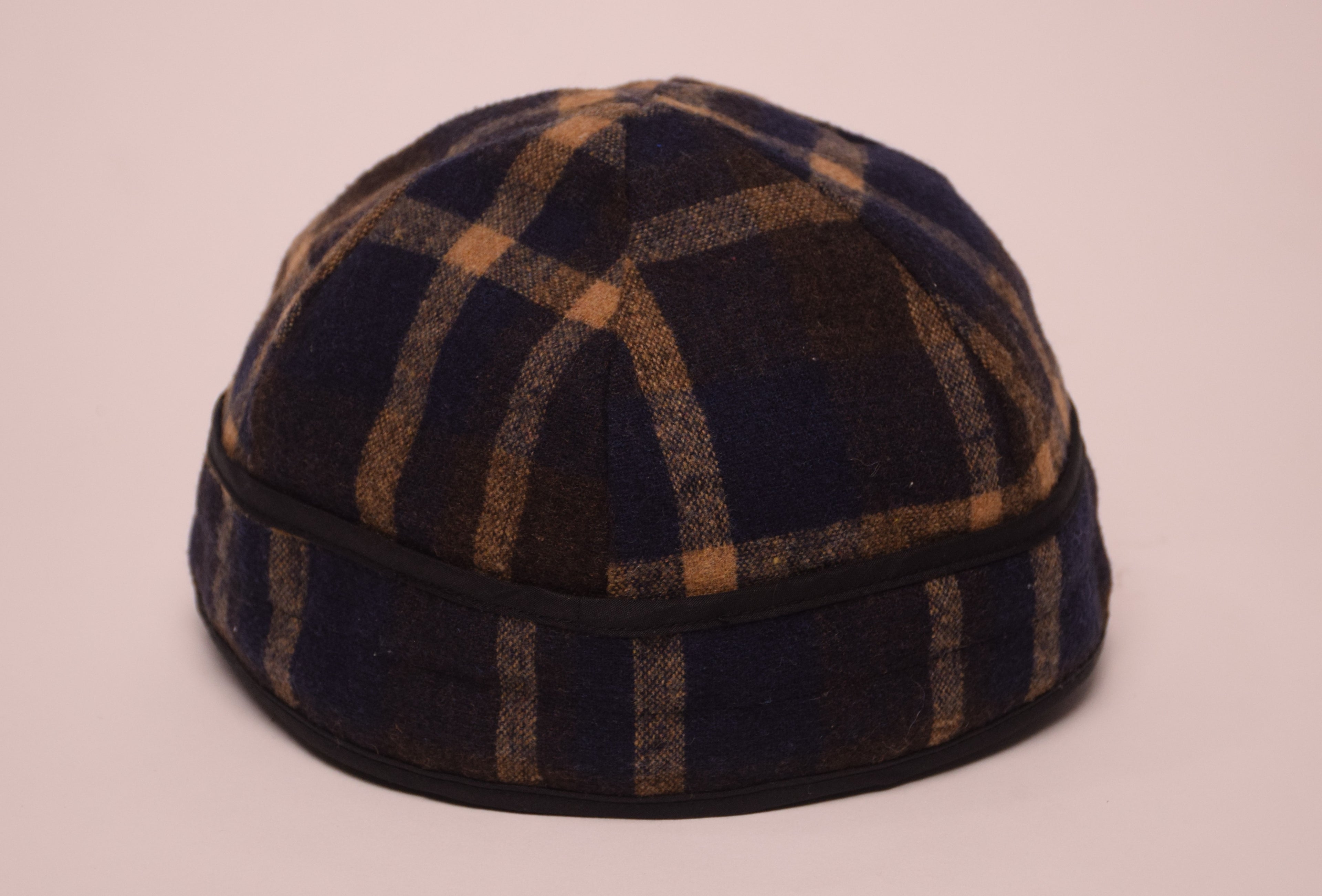 ANTIHERO SKATEBOARDS VANS OFF THE WALL WINTER HAT